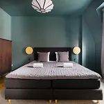 Rustic & Cozy 2br In Heart Of Cph By Stroget